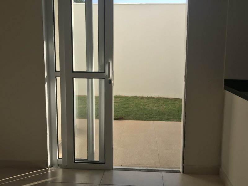 Casa de condomínio à venda Loteamento Dinorá Rosa com 142m² e 3 quartos por R$ 419.000 - 596335054-ffdde465-e6ec-4ad8-91e4-9c499bc2799a.jpeg