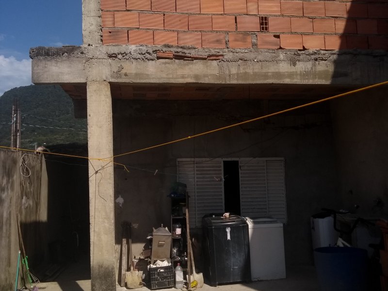 Casa à venda Jardim Veneza com 200m² e 4 quartos por R$ 140.000 - 1278986562-img-20190720-132146475.jpg