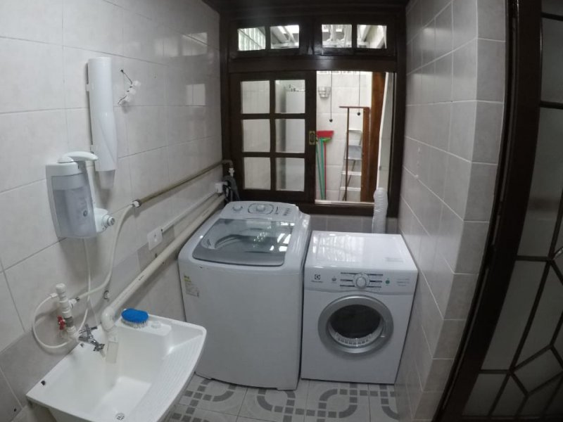 imóvel com 161m² - Santa Candida - Curitiba