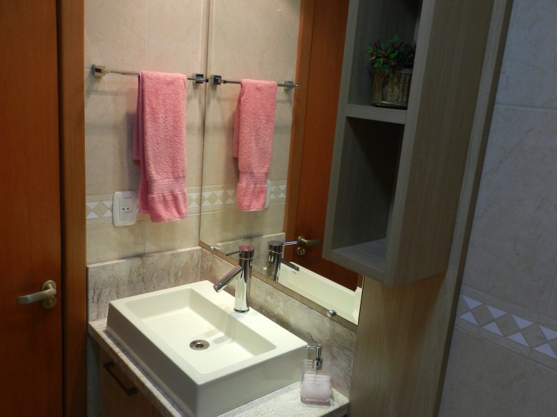 Apartamento à venda Jardim America com 87m² e 2 quartos por R$ 300.000 - 1357529651-12-banheiro-social.JPG