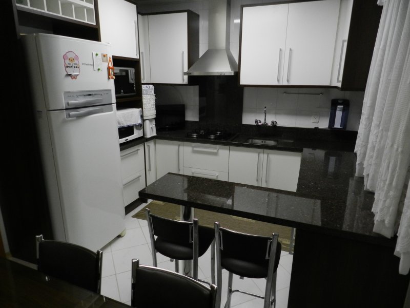 Apartamento à venda Jardim America com 87m² e 2 quartos por R$ 300.000 - 1832474360-13-cozinha.JPG