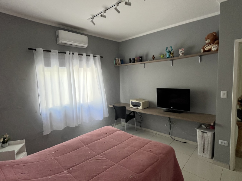 Casa à venda Parque Oasis com 206m² e 4 quartos por R$ 745.000 - img-8378.jpeg