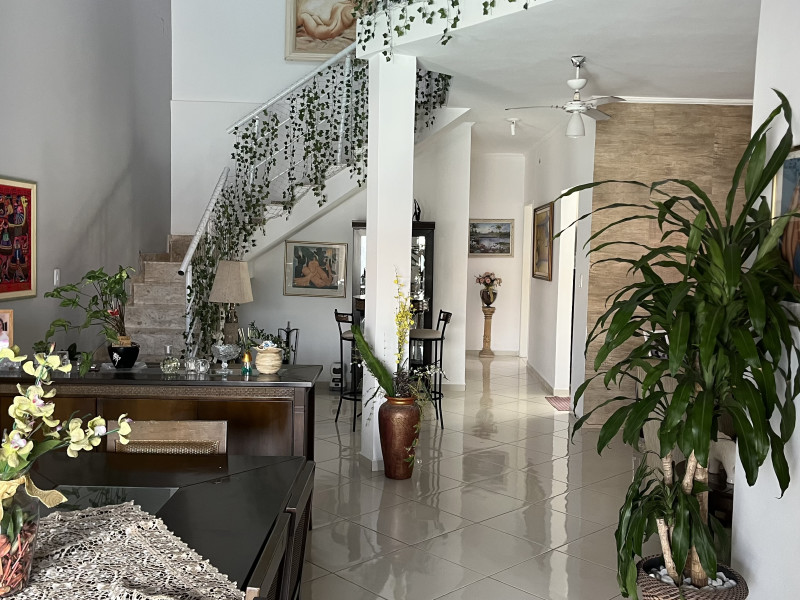 Casa à venda Parque Oasis com 206m² e 4 quartos por R$ 745.000 - img-8385.jpeg