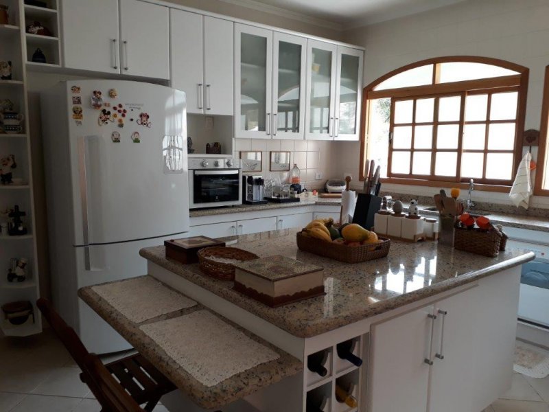 Casa de condomínio à venda Village Scorpios I com 600m² e 5 quartos por R$ 2.500.000 - 195504493-20171028-101720.jpg