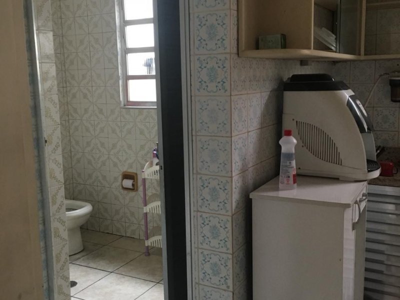 Casa à venda Vila Nova com 240m² e 2 quartos por R$ 330.000 - 616777585-9banheiro04.jpeg