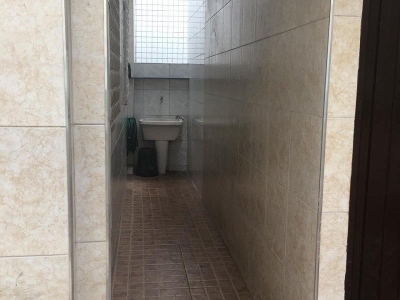 Casa à venda Vila Nova com 240m² e 2 quartos por R$ 330.000 - 644476804-area-externa-2.jpeg