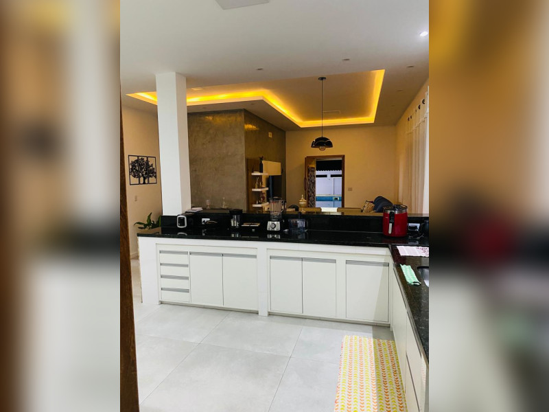 Casa à venda Campinho (Suruí) com 400m² e 3 quartos por R$ 1.190.000 - photo-2023-04-06-19-58-57.jpg