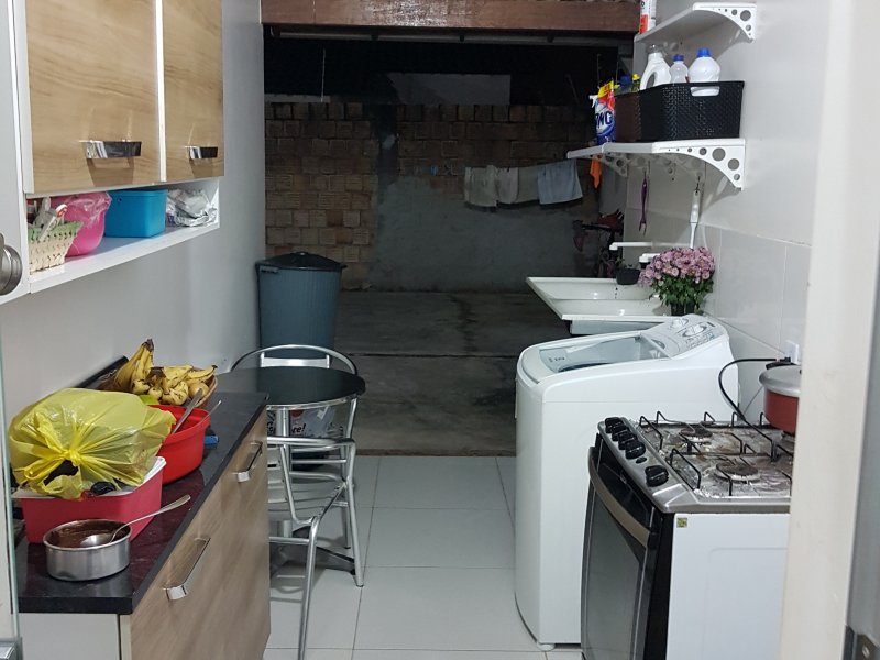 Casa à venda Alto da Boa Vista com 110m² e 2 quartos por R$ 179.000 - 1091229944-area-de-servico.jpg