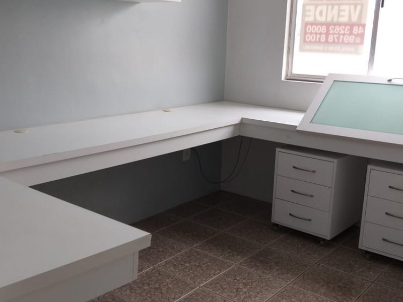 imóvel com 72m² - Barreiros - São José