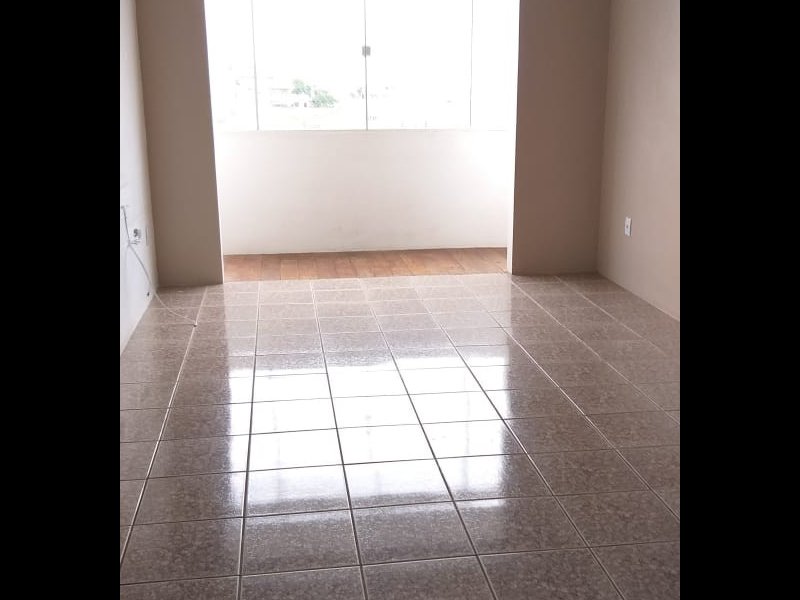imóvel com 72m² - Barreiros - São José
