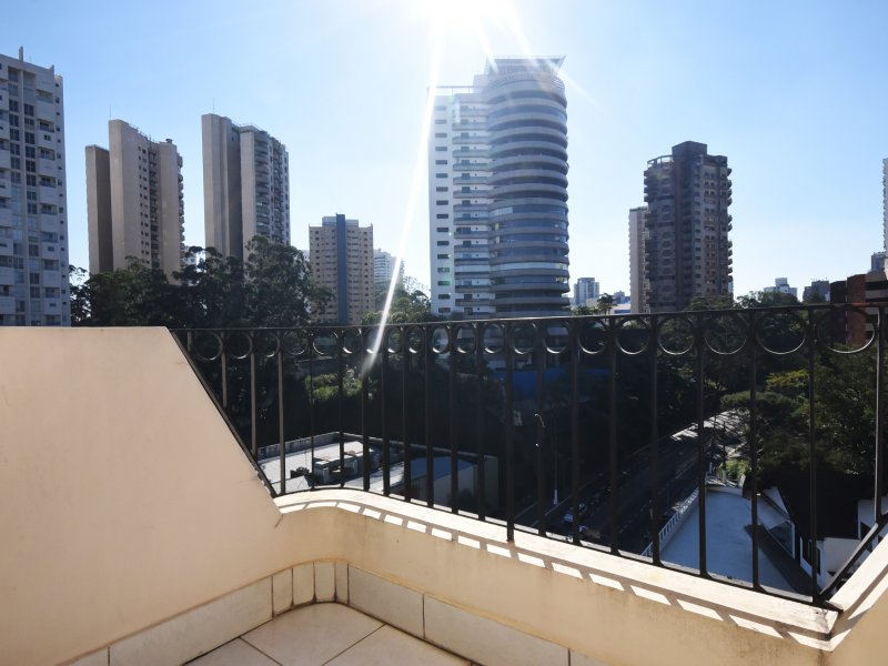 imóvel com 300m² - Vila Andrade - São Paulo