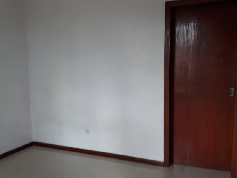 Apartamento à venda Rubem Berta com 52m² e 2 quartos por R$ 130.000 - 2075642108-img-20181222-wa0030.jpg