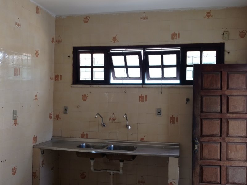 Casa à venda Santa Mônica com 450m² e 3 quartos por R$ 780.000 - 326721672-img-20170102-122719233.jpg