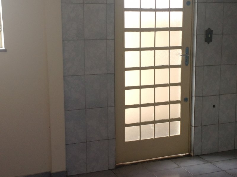 Casa à venda Vl. Industrial com 151m² e 4 quartos por R$ 399.000 - 433711532-img-20151012-133009003.jpg
