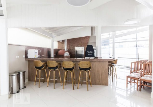 imóvel com 197m²