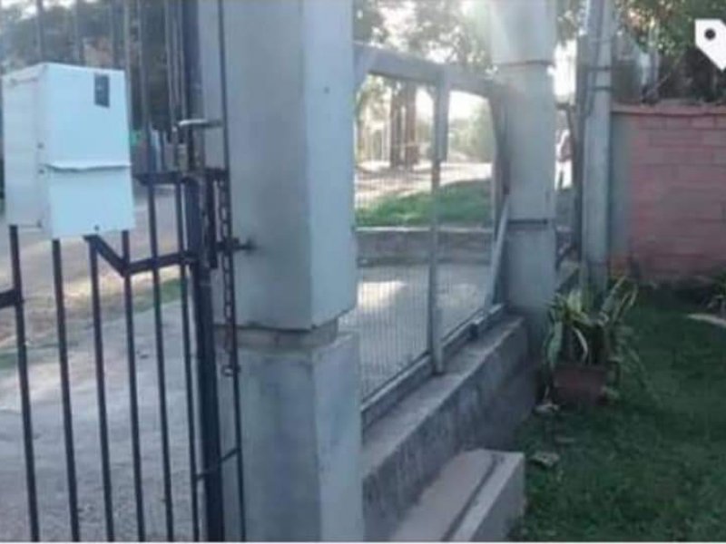 Casa à venda Aparecida com 52m² e 2 quartos por R$ 90.000 - 1903598168-fb-img-1567955156654.jpg