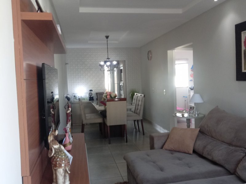 imóvel com 57m² - Centro - Tijucas