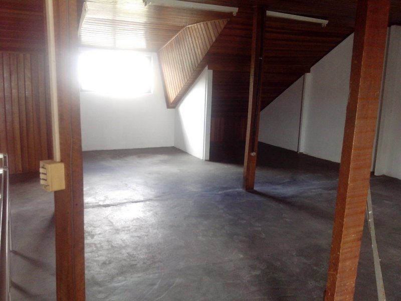Comercial para alugar Xaxim com 55m² e  quartos por R$ 1.025 - 373649438-sala-c1-5.jpeg