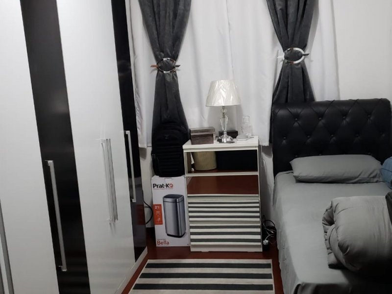 Apartamento à venda Jardim D'Abril com 57m² e 2 quartos por R$ 200.000 - 1814341684-quarto1.jpeg
