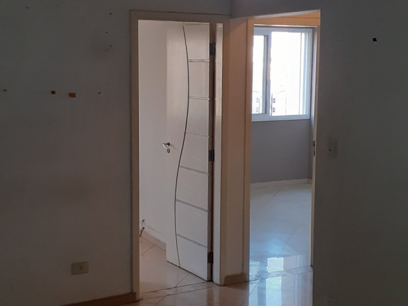 Apartamento à venda Centro com 65m² e 2 quartos por R$ 450.000 - 637704407-20190816-165532.jpg