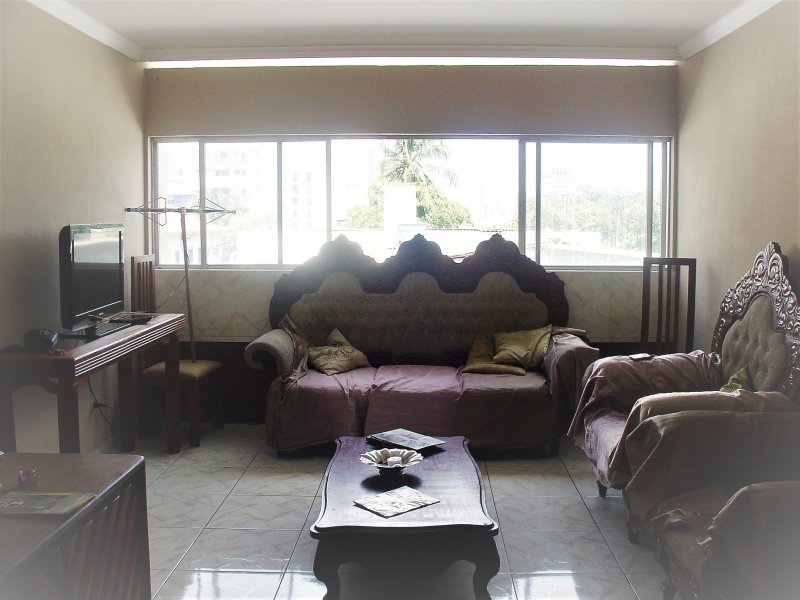 Apartamento à venda Casa Caiada com 75m² e 2 quartos por R$ 240.000 - 2101950421-sala-1.JPG