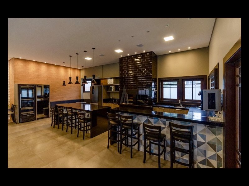 imóvel com 104m² - Centro - Joinville
