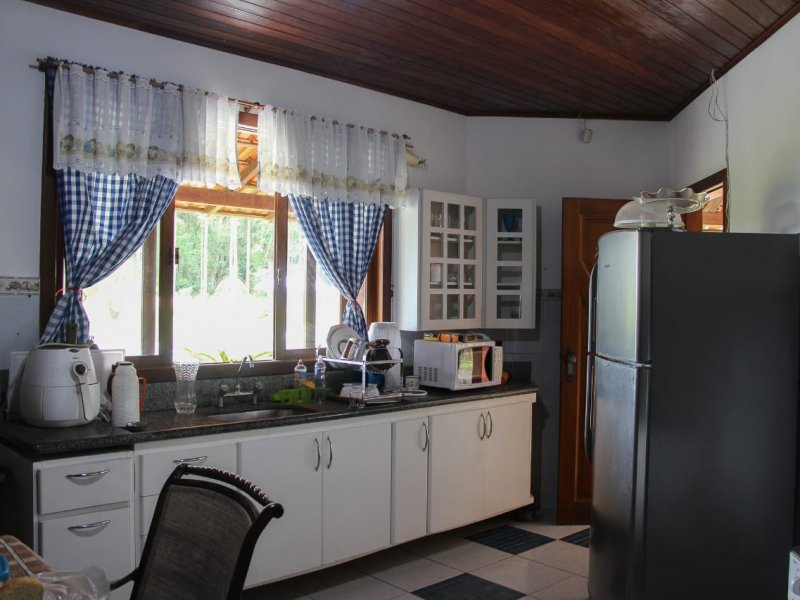 Sítio para alugar Centro com 3m² e 3 quartos por R$ 600 - 2023818016-whatsapp-image-2018-11-08-at-08.jpeg