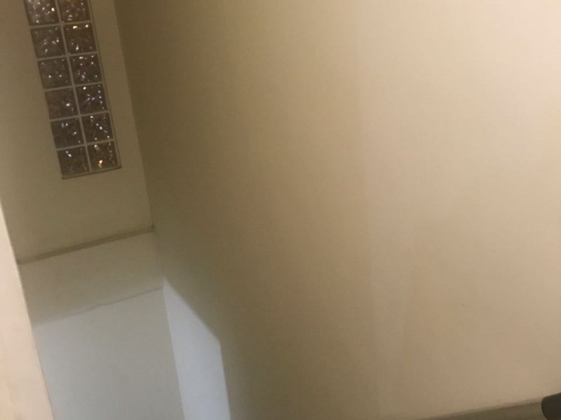 Casa de condomínio à venda Campo Grande com 177m² e 3 quartos por R$ 700.000 - 131794172-escada-acesso-sala-garagem.JPG