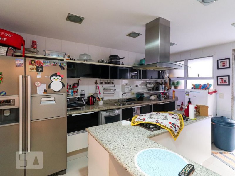 Casa à venda Recreio dos Bandeirantes com 320m² e 4 quartos por R$ 1.000.000 - 1638743968-cozinha.jpg
