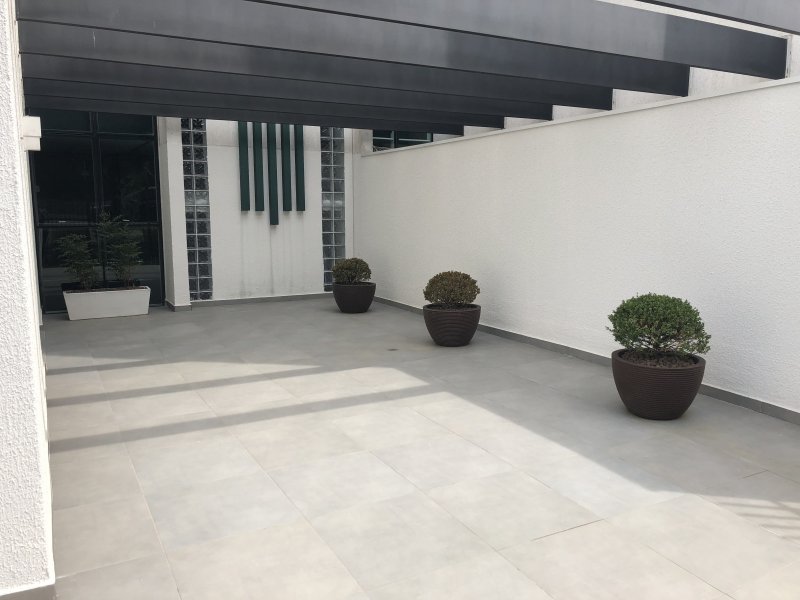 Apartamento à venda Campina do Siqueira com 120m² e 3 quartos por R$ 600.000 - 520124053-patio.JPG