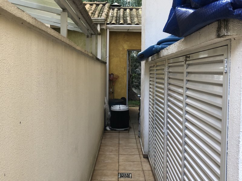 Casa de condomínio à venda Santo Amaro com 175m² e 3 quartos por R$ 1.600.000 - 711910215-img-64141.JPG