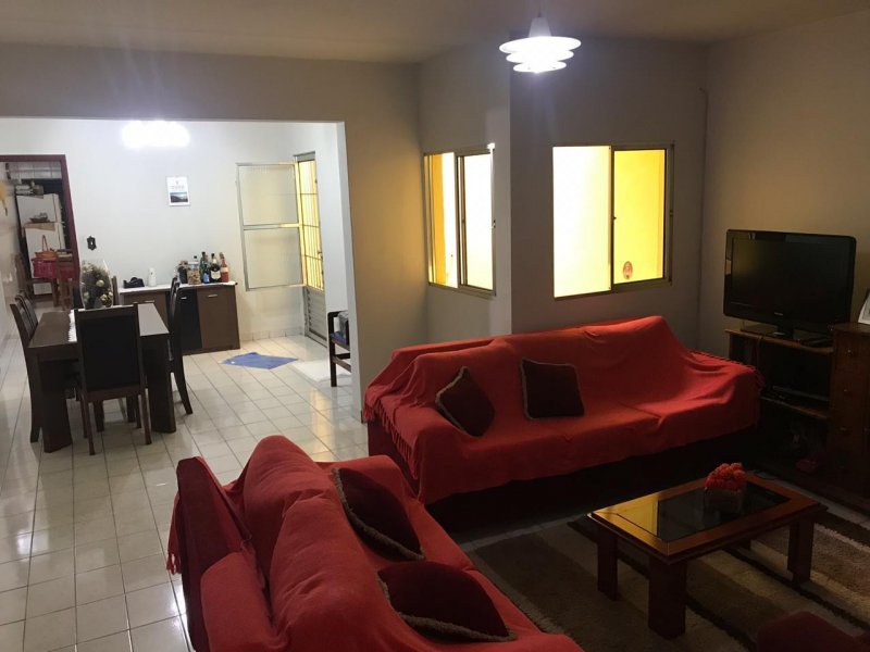 Casa à venda Vila Engenho Novo com 250m² e 3 quartos por R$ 630.000 - 1667530973-72f0cc95-0d00-4333-a58f-676255e5893a.jpeg