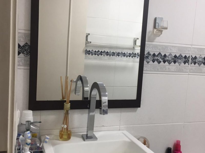 Apartamento à venda Fonseca com 55m² e 2 quartos por R$ 180.000 - 1322491078-banheiro-1.jpeg