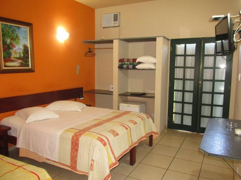 Comercial à venda Caborê com 1m² e  quartos por R$ 4.900.000 - 1287583906-quarto-triplo-superior-vista-rua-4.jpg