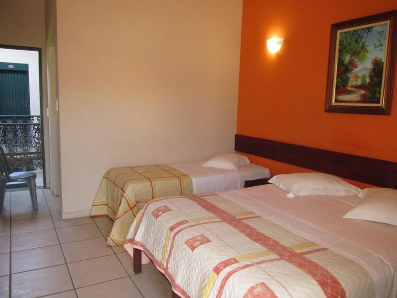 Comercial à venda Caborê com 1m² e  quartos por R$ 4.900.000 - 1321937682-quarto-triplo-superior-vista-rua-3.jpg