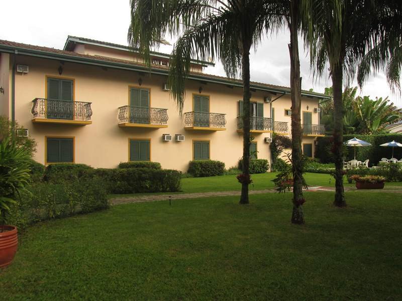 Comercial à venda Caborê com 1m² e  quartos por R$ 4.900.000 - 1497756063-area-jardim-e-piscina-3.jpg