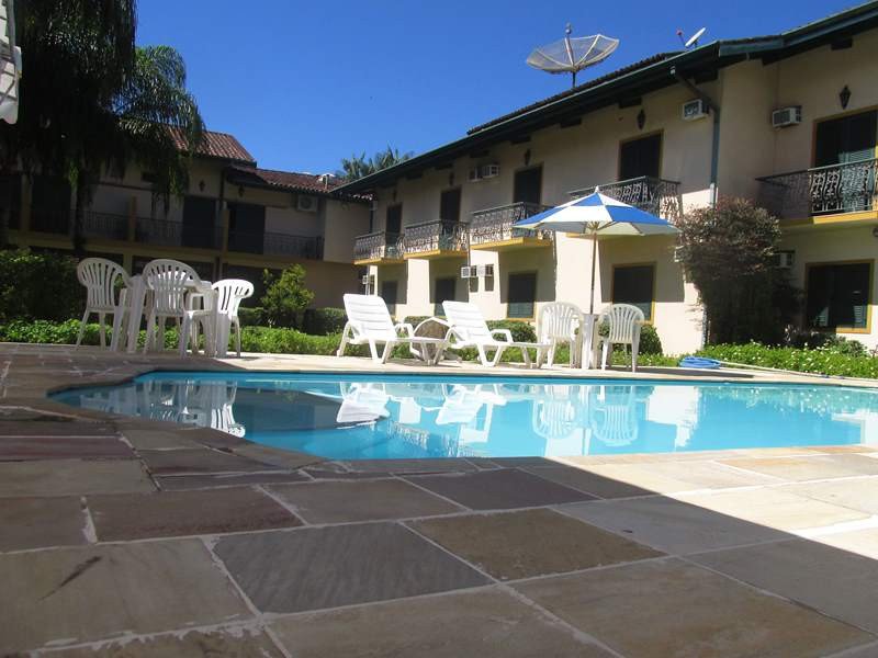 Comercial à venda Caborê com 1m² e  quartos por R$ 4.900.000 - 1957004858-area-jardim-e-piscina-7.jpg