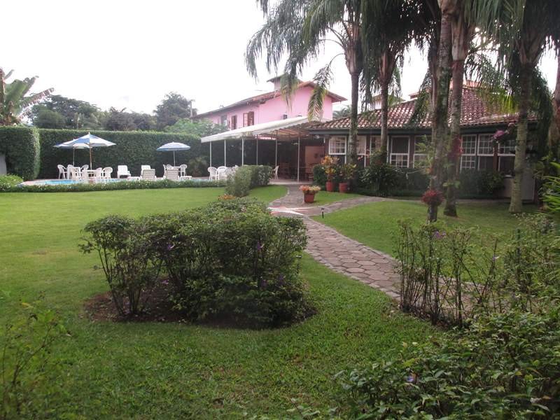 Comercial à venda Caborê com 1m² e  quartos por R$ 4.900.000 - 1992115480-area-jardim-e-piscina-5.jpg