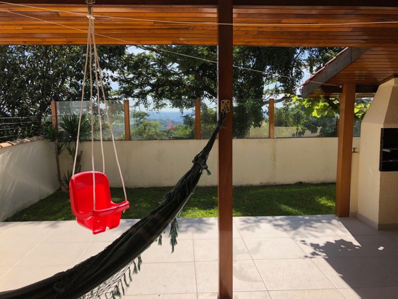imóvel com 180m² - Granja Caiapiá - Cotia