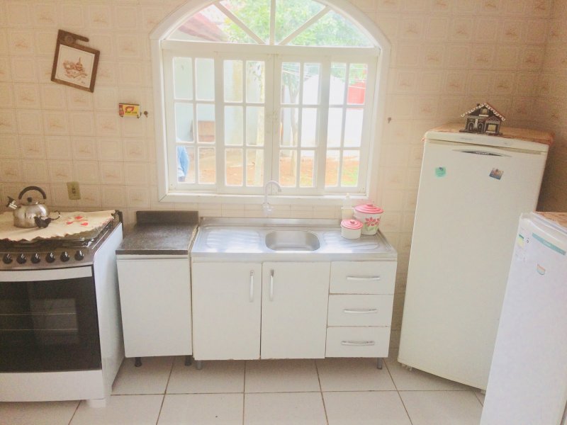 Casa à venda Santinho com 411m² e 5 quartos por R$ 1.800.000 - 2088284285-cozinha-min.JPG
