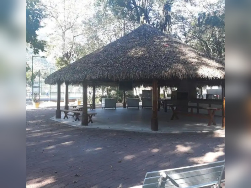 Casa de condomínio à venda Jacarepaguá com 900m² e 1 quarto por R$ 385.000 - screenshot-20191008-190329-chrome.jpg