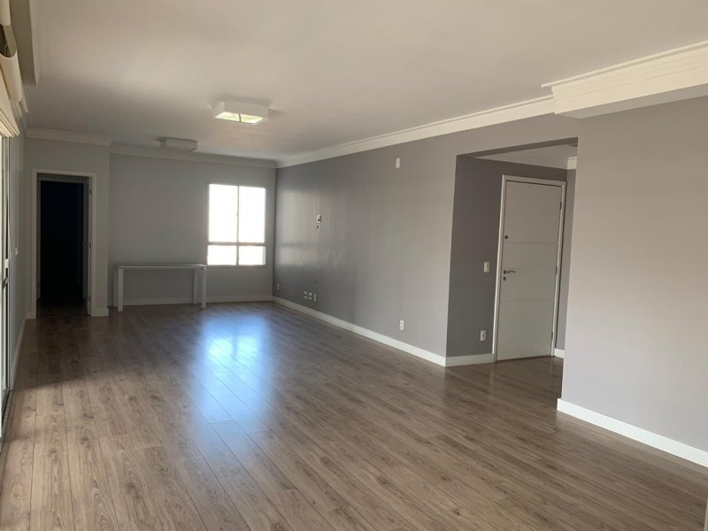 Apartamento à venda Vila Andrade com 168m² e 3 quartos por R$ 1.100.000 - 313057862-ec8ca45f-a86c-4a69-83c5-957c8a37d7fe.jpeg