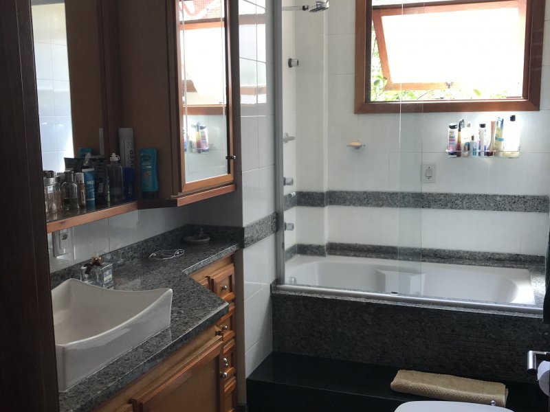 Apartamento à venda Centro com 268m² e 3 quartos por R$ 889.000 - 1445888279-ee3bc9f0-3078-432e-b99e-833a1fbef7d5.jpeg