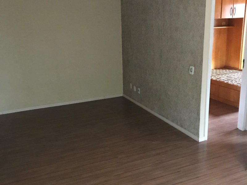 Apartamento à venda Vila Santa Teresa (Zona Sul) com 61m² e 2 quartos por R$ 240.000 - 1227062327-sala1.jpg