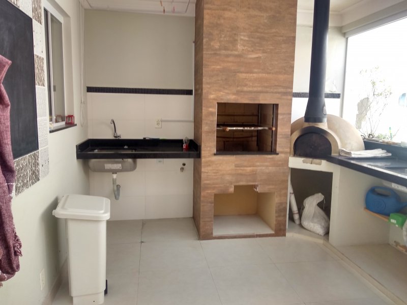 Casa de condomínio à venda Centro com 74m² e 2 quartos por R$ 350.000 - 1078988181-img-20180430-131559819-hdr.jpg