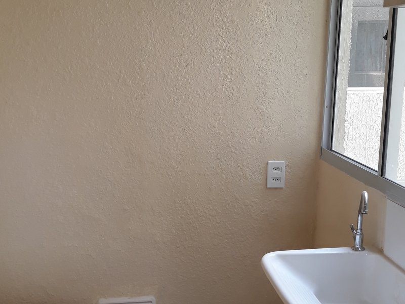 Apartamento à venda Vila Nova Bonsucesso com 48m² e 2 quartos por R$ 52.000 - 1520727805-20190919-115735.jpg
