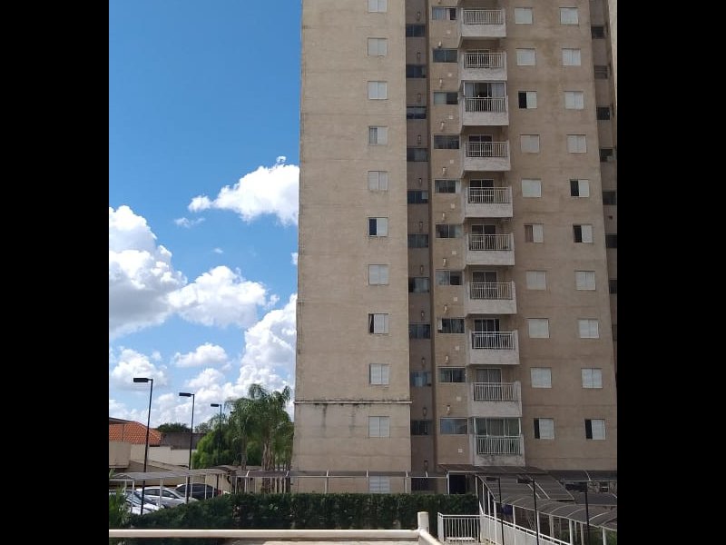 Apartamento à venda Vila Xavier com 70m² e 3 quartos por R$ 300.000 - 153003610-3bf86940-f2a9-47bd-965d-ef3016e84aa3.jpg