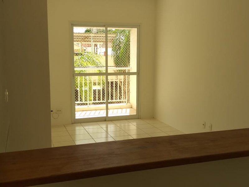 Apartamento à venda Vila Xavier com 70m² e 3 quartos por R$ 300.000 - 1961494082-6ed683e3-762e-4380-a103-9abea807b102.jpg