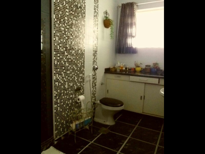 Apartamento à venda Gonzaga com 180m² e 3 quartos por R$ 800.000 - 1674741870-wc-social.jpg