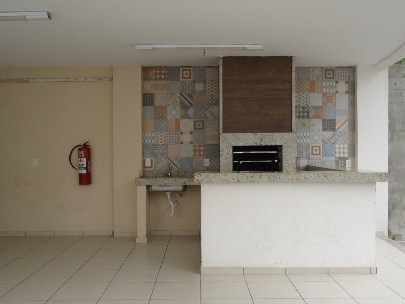 Apartamento à venda Santa Rita do Zarur com 53m² e 2 quartos por R$ 170.000 - 1943235752-dsc00948.JPG